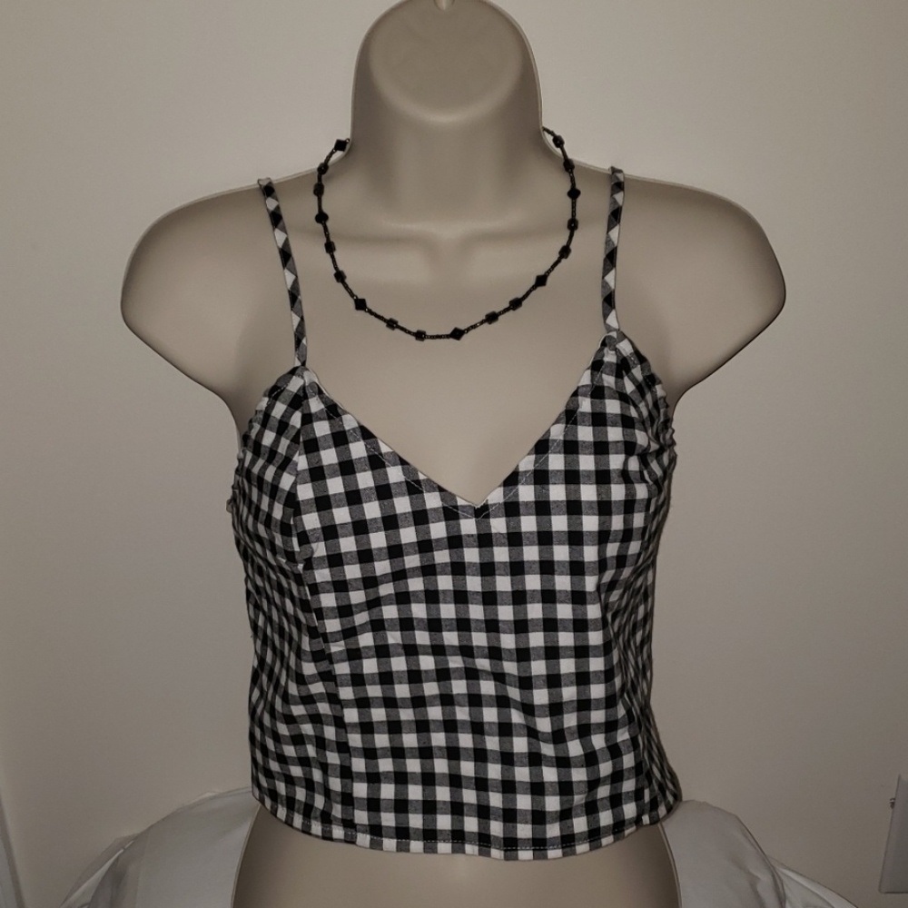 Charlotte Russe cropped top with side zipper